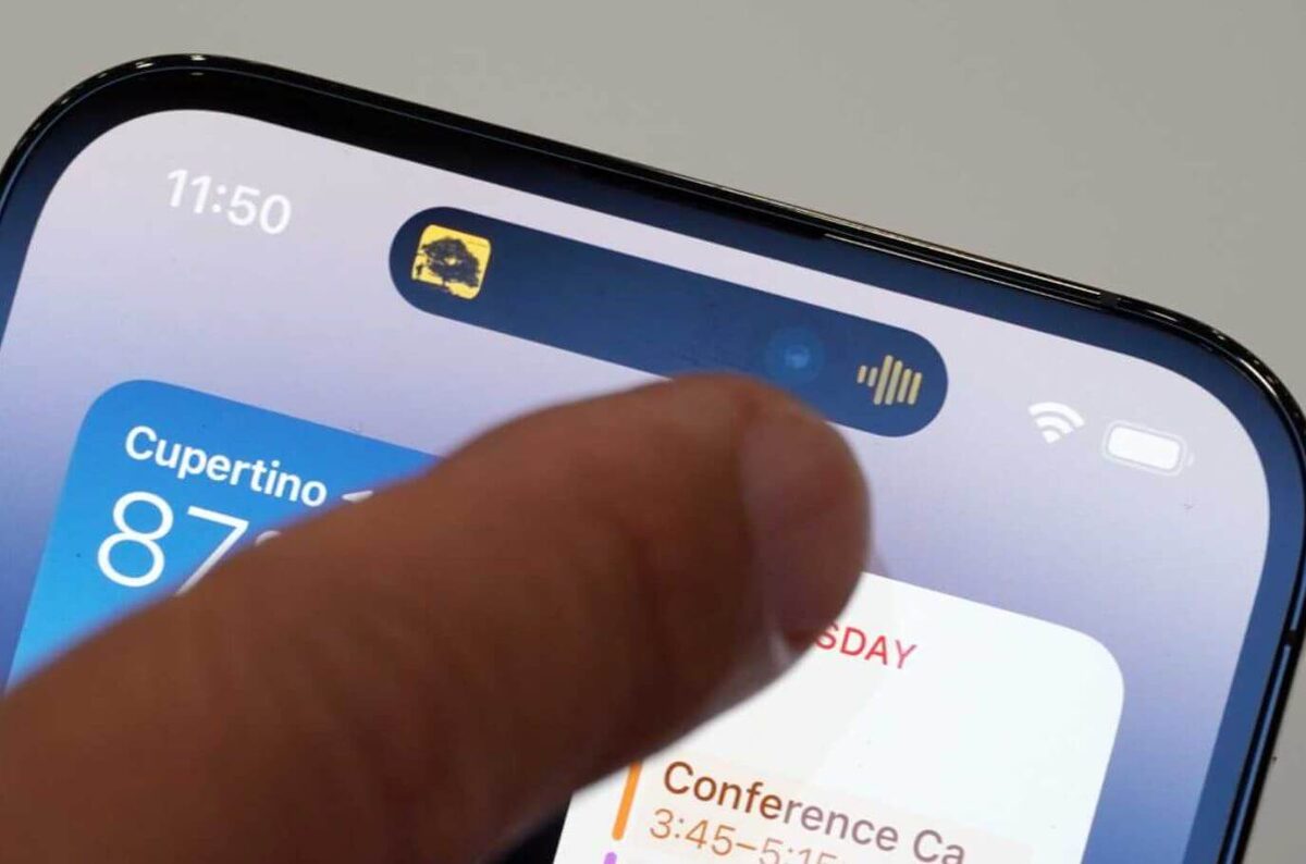    Разбираемся, что делать, если не работает датчик приближения iPhone. Фото: macworld.com