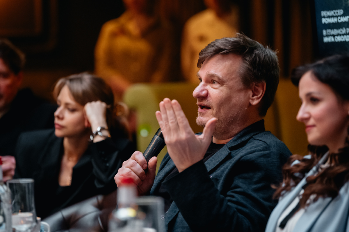 Роман Самгин — режиссер спектакля «Всё о Еве»