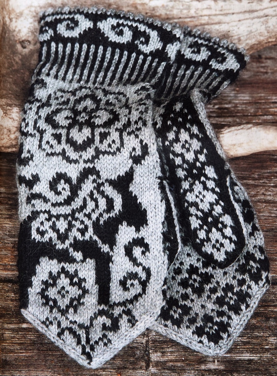 Рисунок с единорогом для варежек