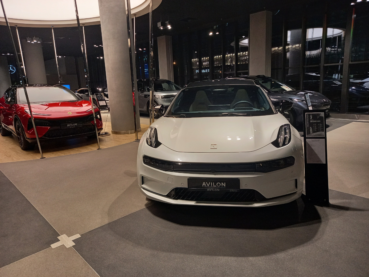 Zeekr, Avatr, Lixiang - это уже электромобили и гибриды из верхнего ценового сегмента.