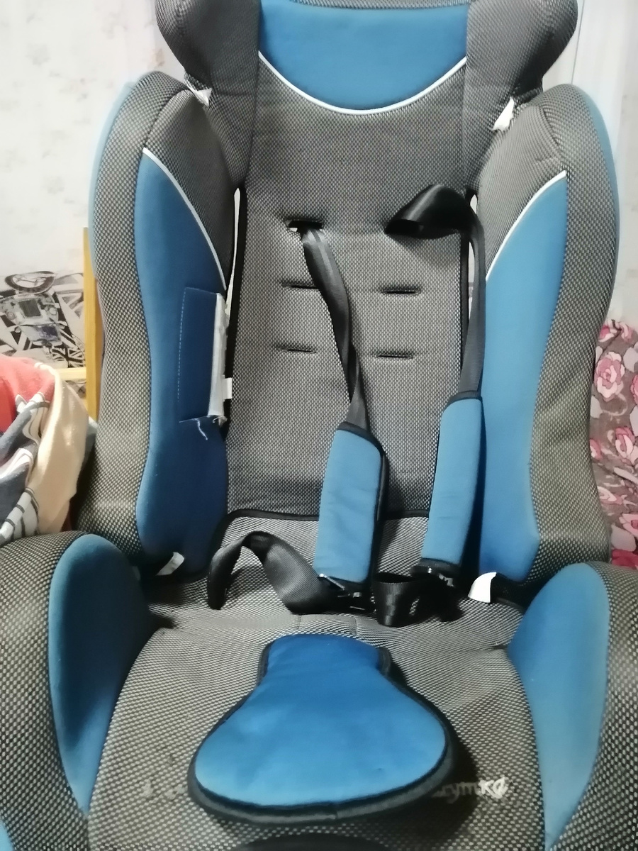 Автокресло.