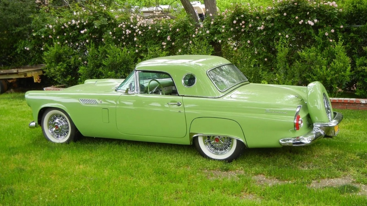Ford Thunderbird 1956 года