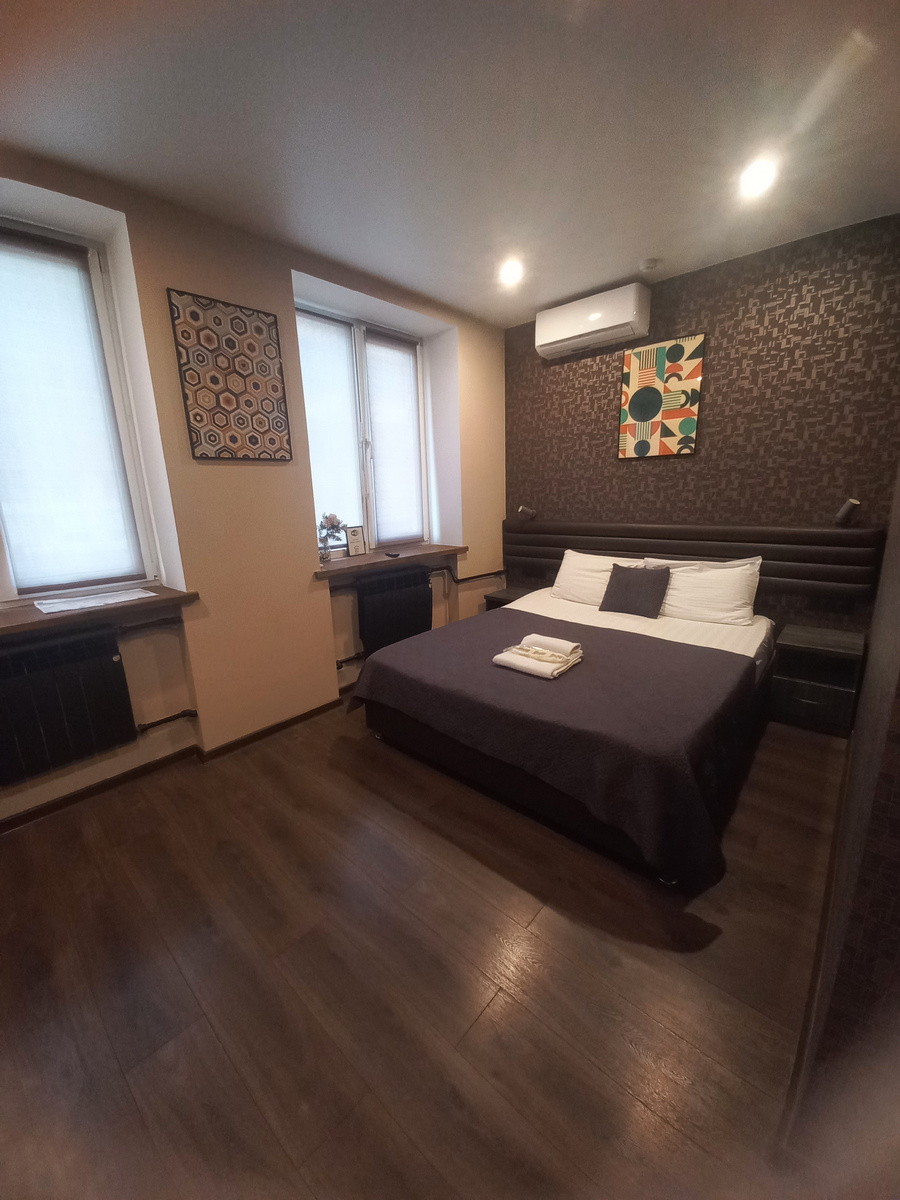 Большая и удобная кровать залог хорошего сна