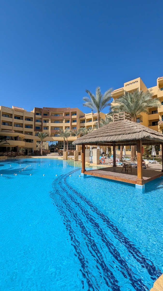 Территория отеля