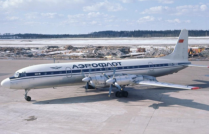 Четырёхвинтовой Ил-18./ Фото: military-review.com