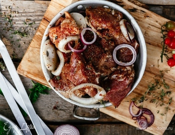 Сухой маринад для шашлыка — нашли быстрый способ довести мясо до идеала