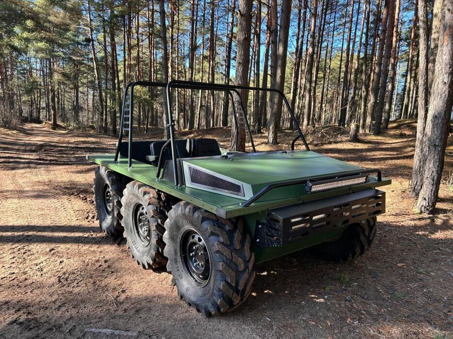 На выставке промышленности Псковской области «Азимут» представит две модели вездеходов
Фото: предоставил директор компании Денис Быченков