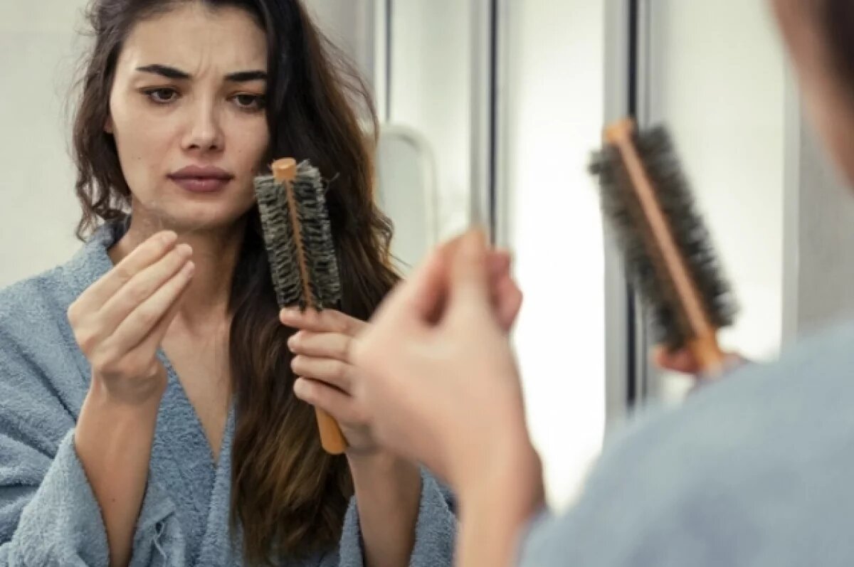    По волосам не плачьте.