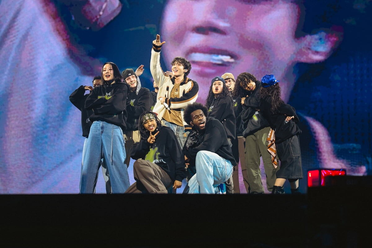 BTS Джей-Хоуп / Фото = BIGHIT MUSIC