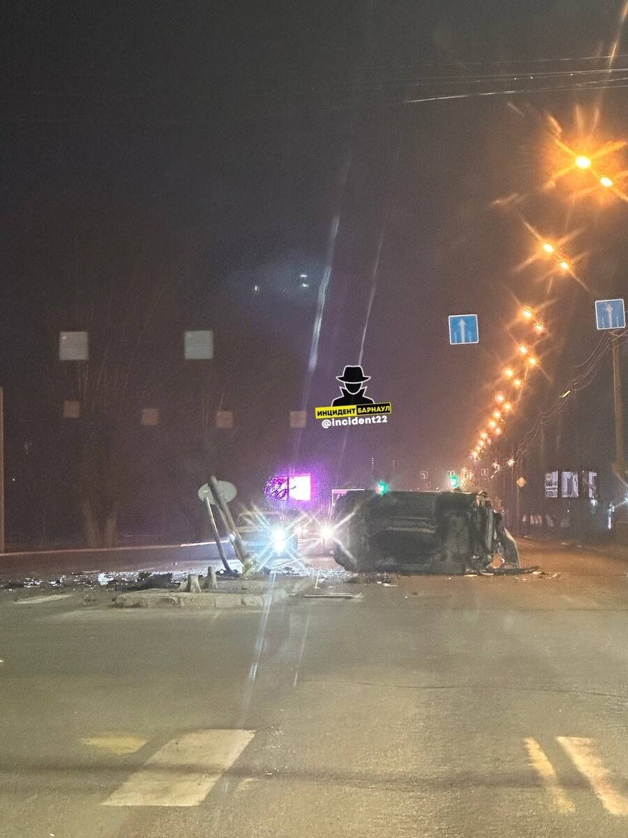    Авария на Павловском тракте. Источник: "Инцидент Барнаул"