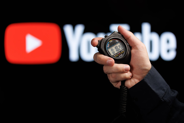    Глава минцифры Максут Шадаев рассказал об условиях «размедления» YouTube, у РКН есть ряд претензий к платформе, в первую очередь связанные с разблокировкой отечественного контента.   
Фото: «БИЗНЕС Online»