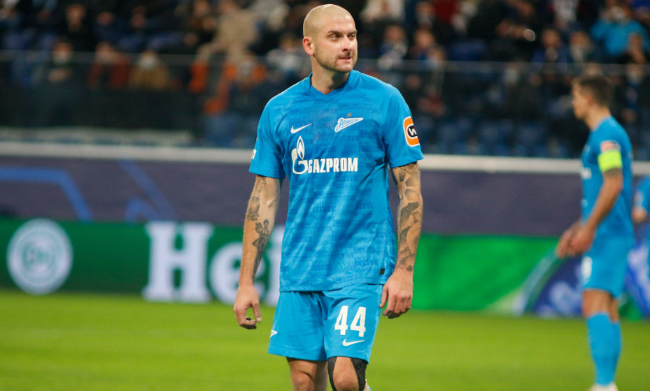    Экс-футболист «Зенита» Ракицкий помог украинскому клубу одержать победу в матче ЛЧ Фото: Global Look Press