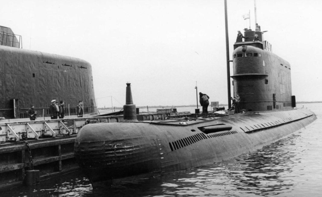 Подводная лодка К-142 проекта 629А 