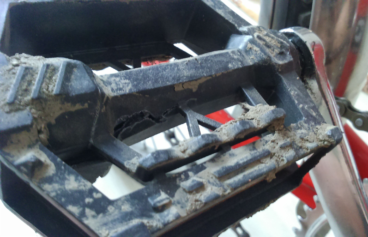 А, блин! Вот что хрустнуло! Источник: фото автора