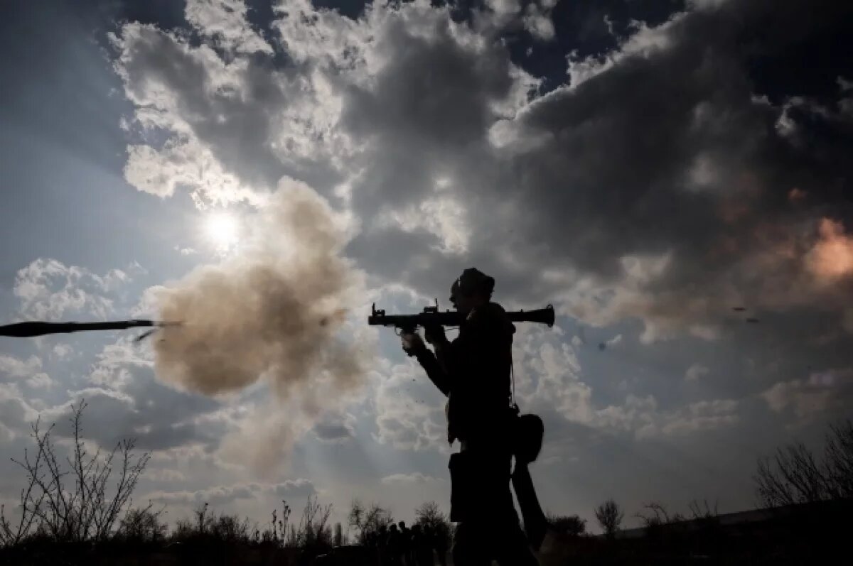    «ВД»: Лондон и Париж потребовали от ВСУ занять новые участки РФ до 1 мая