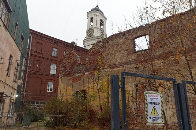    В Выборге архитектурные шедевры соседствуют с развалинами Фото:  АиФ/ Татьяна Швецова