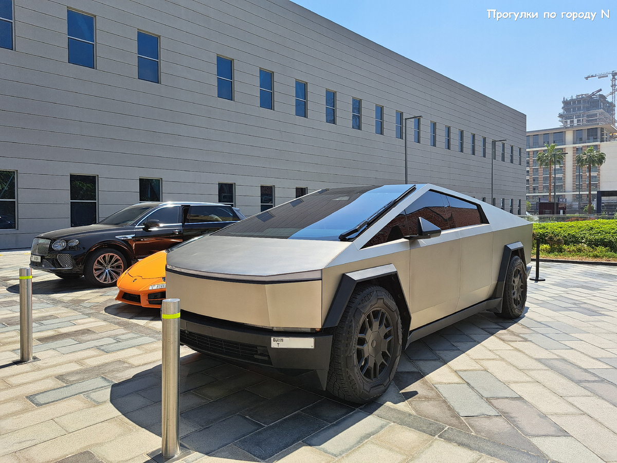 Листайте карусель