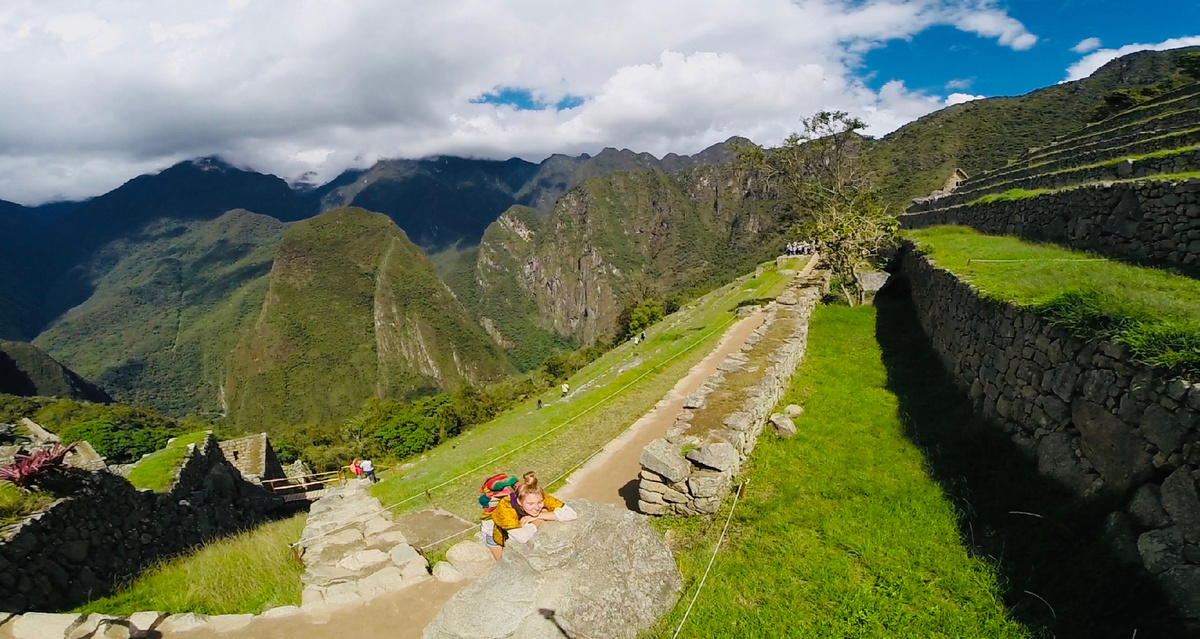 Мачу-пикчу в солнечных лучах
