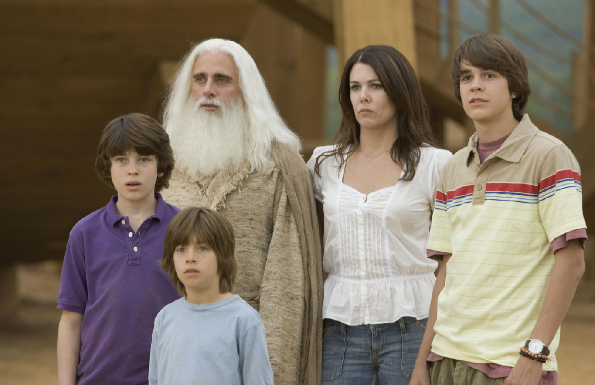 Грэм Филлипс, Стив Карелл, Джимми Беннетт, Лорен Грэм, Джинни Симмонс в фильме «Эван Всемогущий»