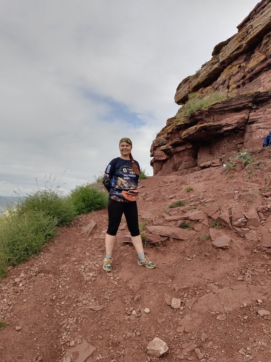 Я тоже за здоровье женских органов. Поэтому рюкзак у мужа. Но решение о длине маршрута - на нём. Ему же тяжелое нести. Может быть, и неравноправно, но справедливо