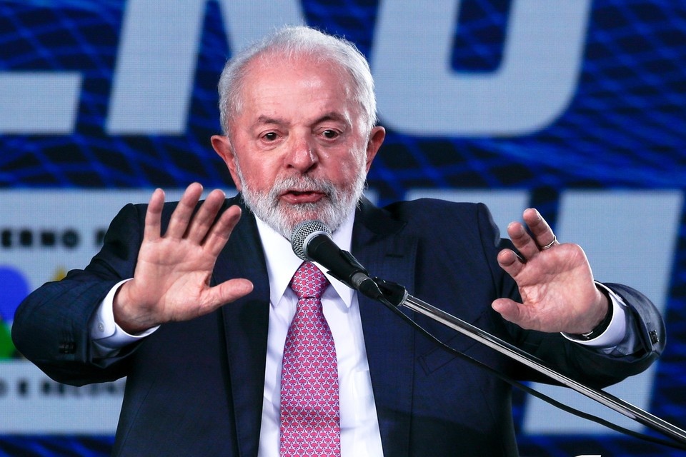 Президент Бразилии Силва отказался общаться с посланником Зеленского из Италии. Фото: EPA/ТАСС.