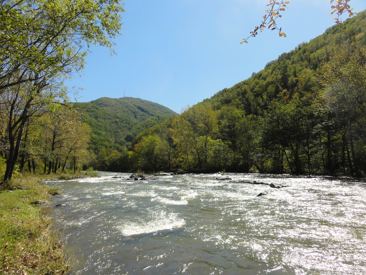 Река Рудная протекает вдоль всего Дальнегорска.