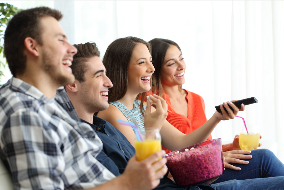 Если вы изучаете иностранный язык, то фильмы с участием носителей помогут вам значительно улучшить ваши языковые навыки. Фото из открытых источников.