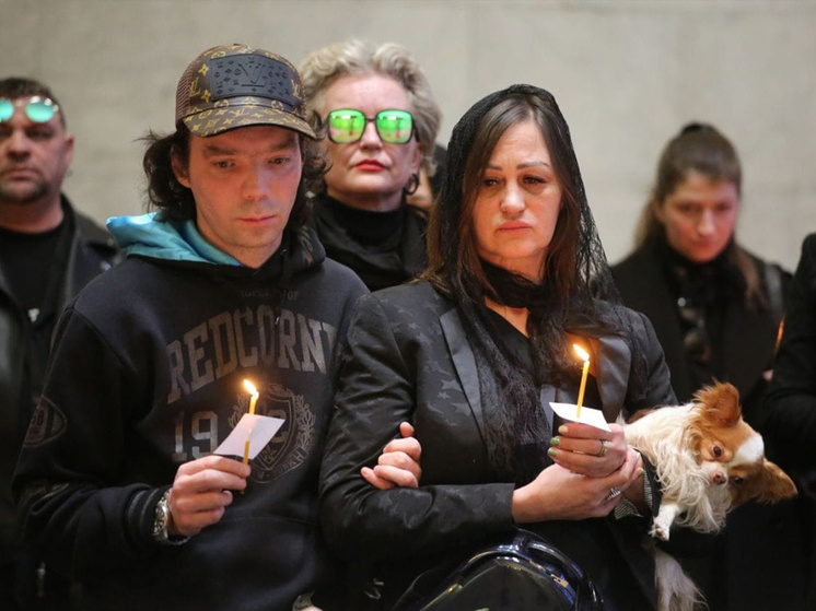   Лилия Шарловская