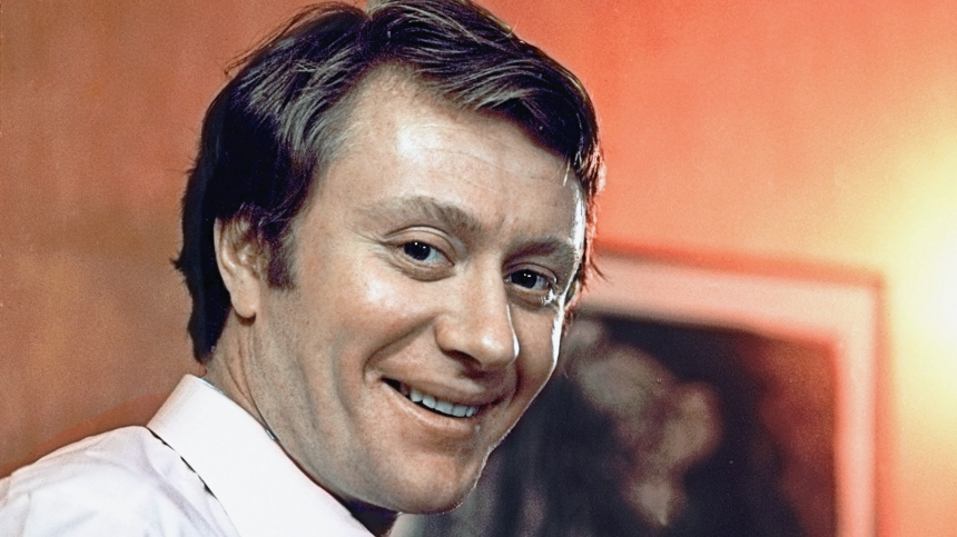 Андрей Миронов