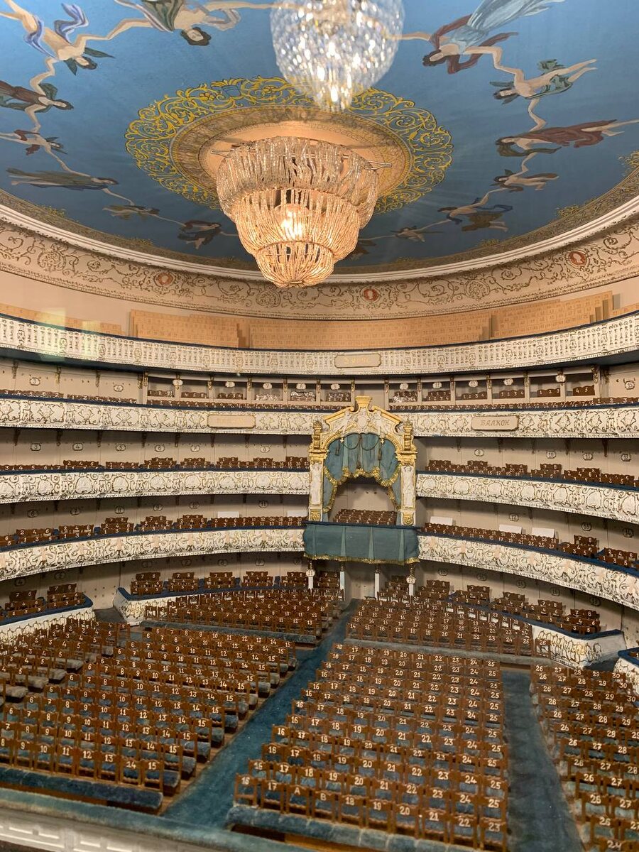 Миниатюрная копия Мариинского театра