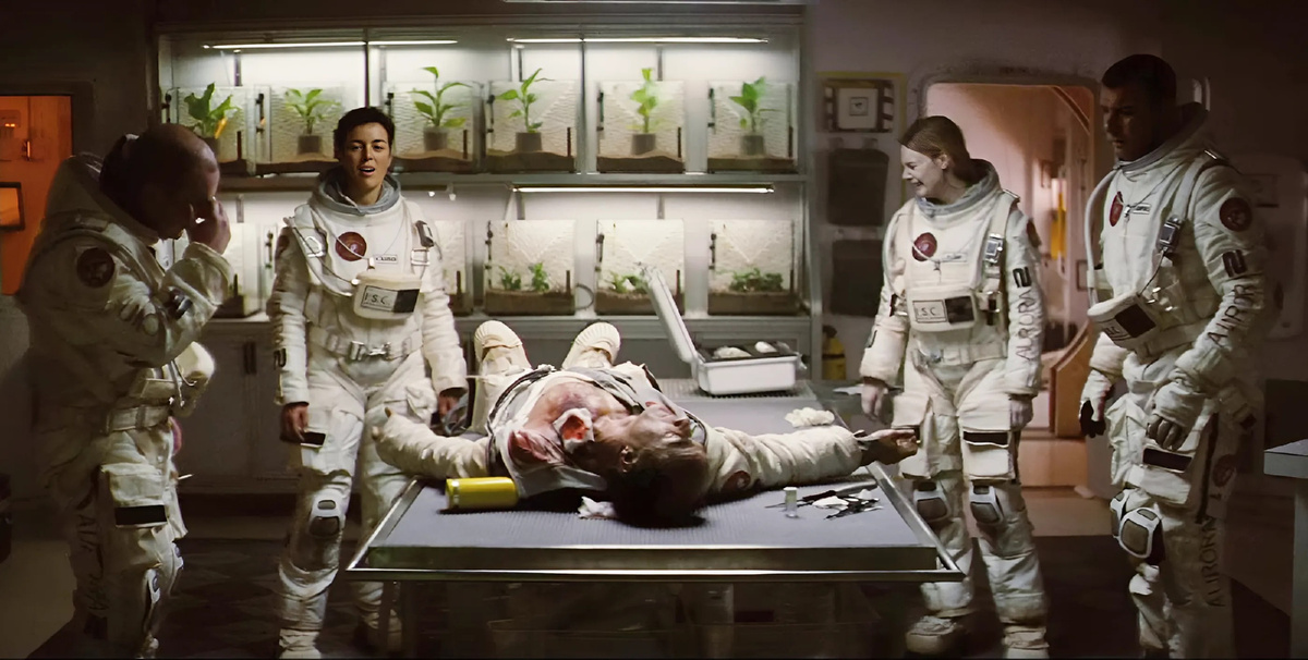 Кадр из фильма «The Last Days on Mars». Режиссер: Рори Робинсон. Производство: Bórd Scannán na hÉireann, BFI, BFI Film Fund, City National Bank New York, Fantastic Films Ltd., Prescience Film Fund, Programme MEDIA de la Communauté Européenne, Qwerty Films. Прокат: UPI