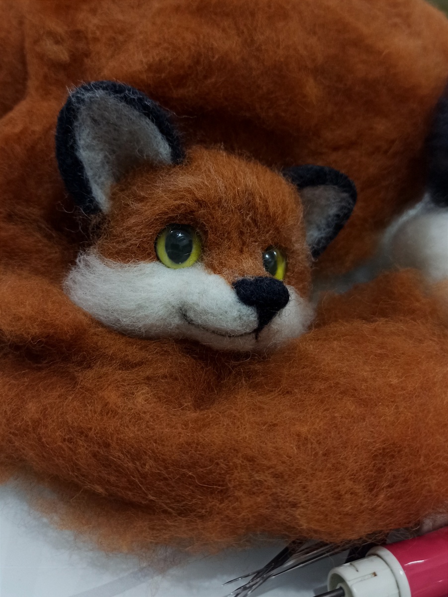 Лисичка в работе