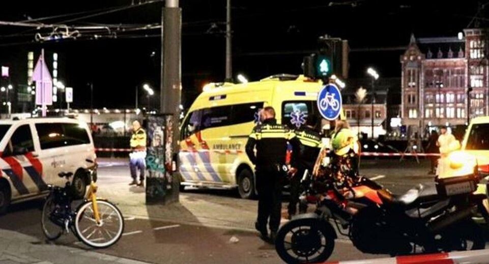    Полиция Амстердама/Politie Eenheid Amsterdam / Соцсети