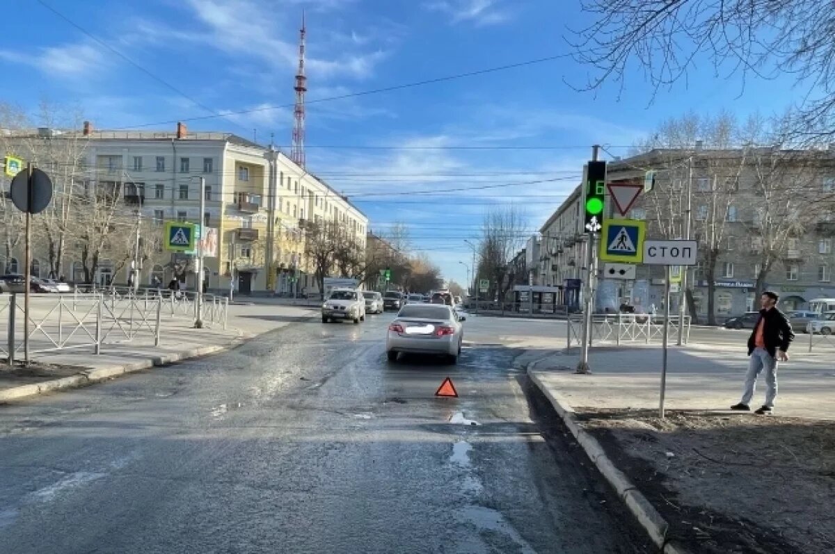    Школьница на электросамокате попала в больницу после ДТП в Новосибирске