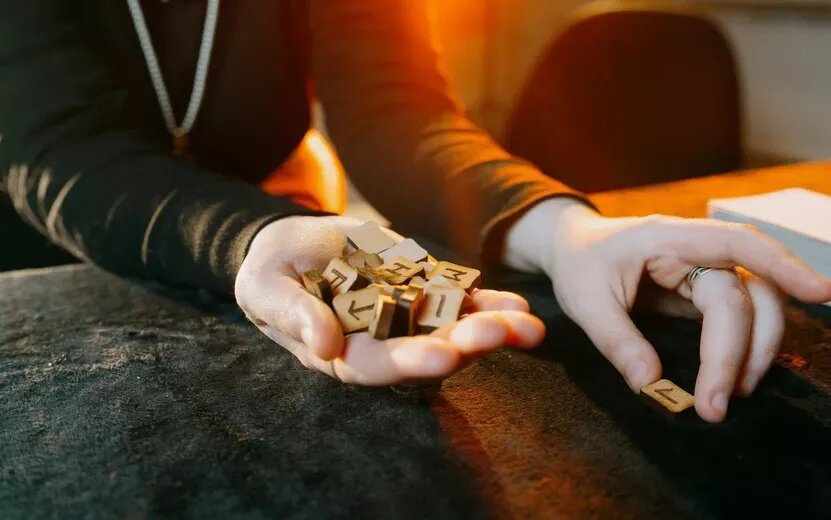    Гадание на рунах онлайн: что предсказывают древние знаки на неделю с 31 марта по 6 апреля