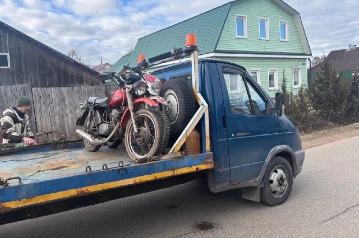    В Торжке «скрытый патруль» выявил двух мотоциклистов без прав