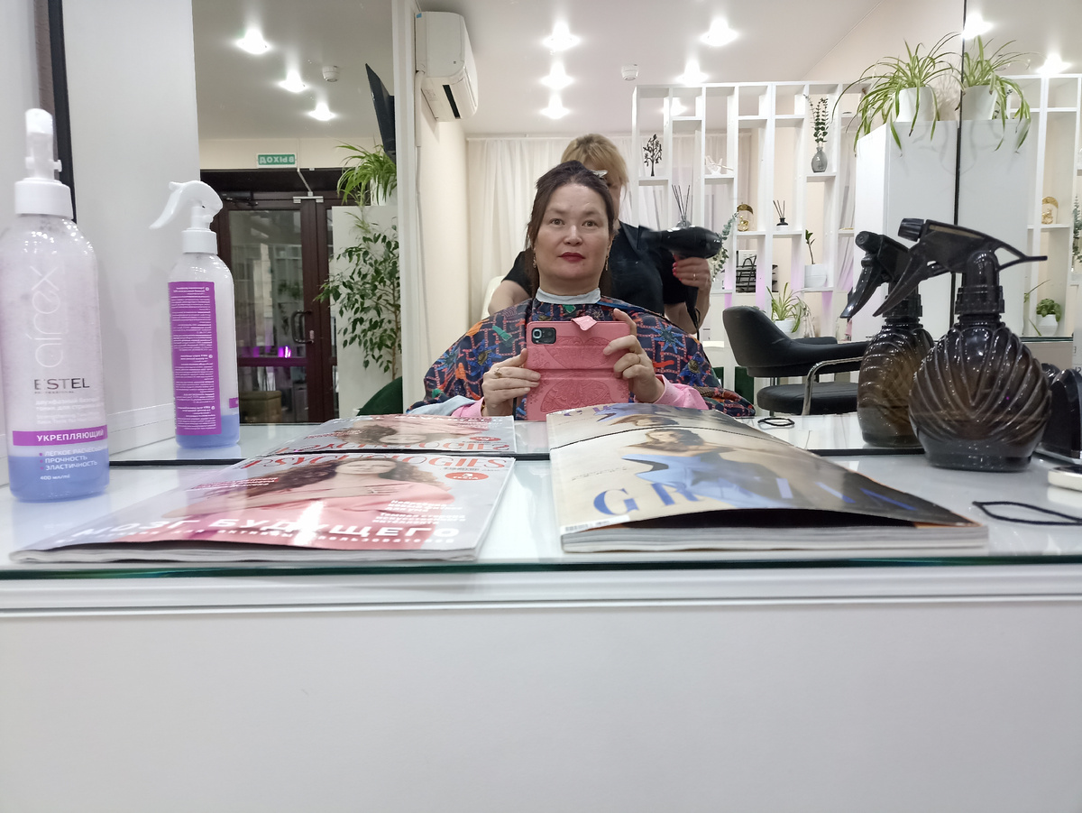 В парикмахерской 