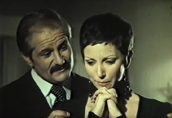 Кадр из фильма "Только она" (1975)