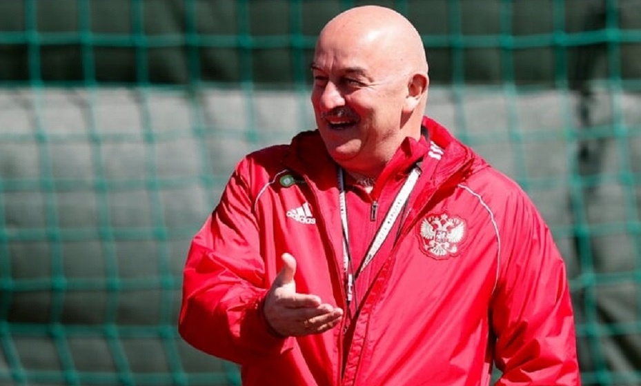    Черчесов похвалил журналиста, сообщившего о его назначении в «Ростов». Фото: РФС