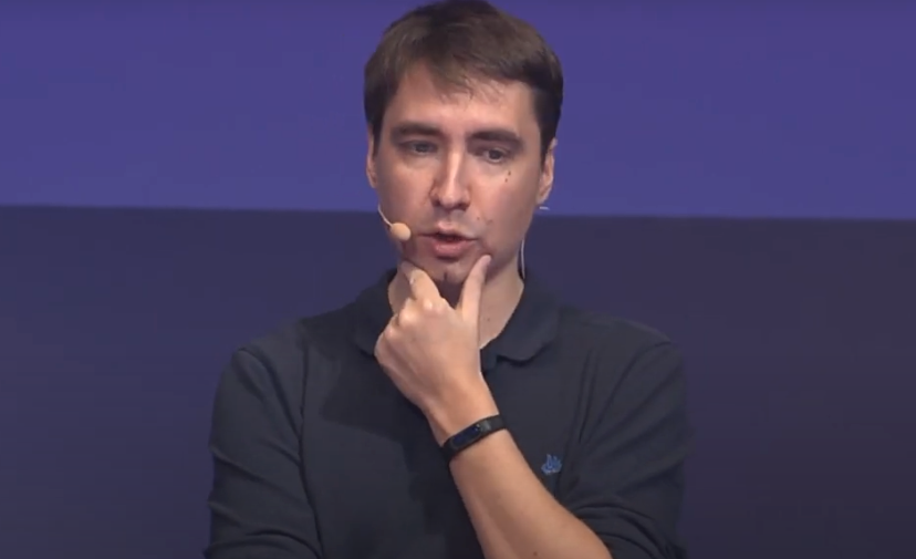 Станислав Скакун. Скриншот видеозаписи "Битрикс24. Для бизнеса 21.10 2019"  