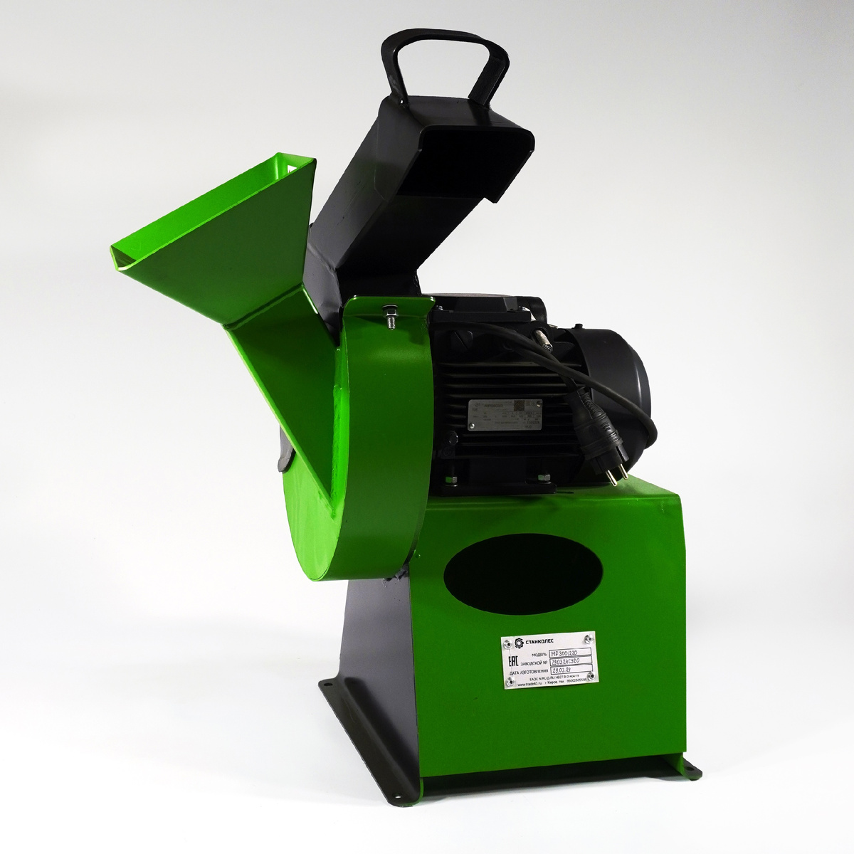 Садовый измельчитель «Дровосек» МР300