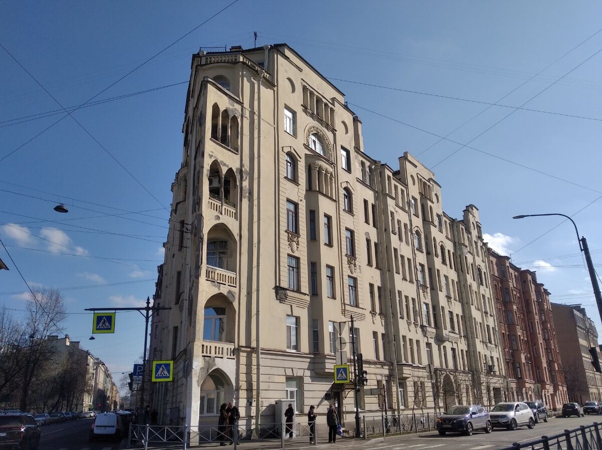 Ленина, 52