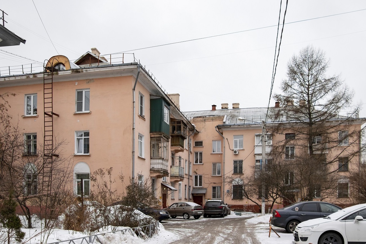 Рис. 1. Котельники, Микрорайон Белая Дача, 39. Автор фото: vangelis_conquest. Лицензия: CC-BY-SA. Ссылка: https://domofoto.melnix.ru/photos/897a5520-816b-4bad-bec4-33737a4875f7