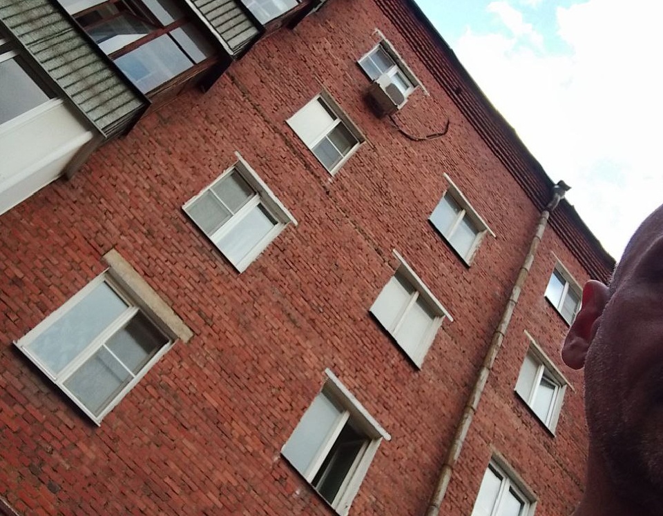 И днем без них не обходится...