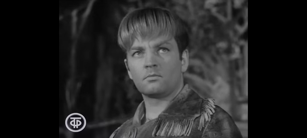  Михаил Державин в роли Медведя в спектакле "Обыкновенное чудо"