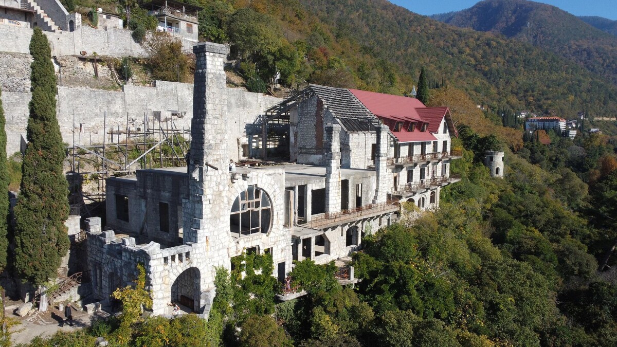 Замок принца Ольденбургского г.Гагра