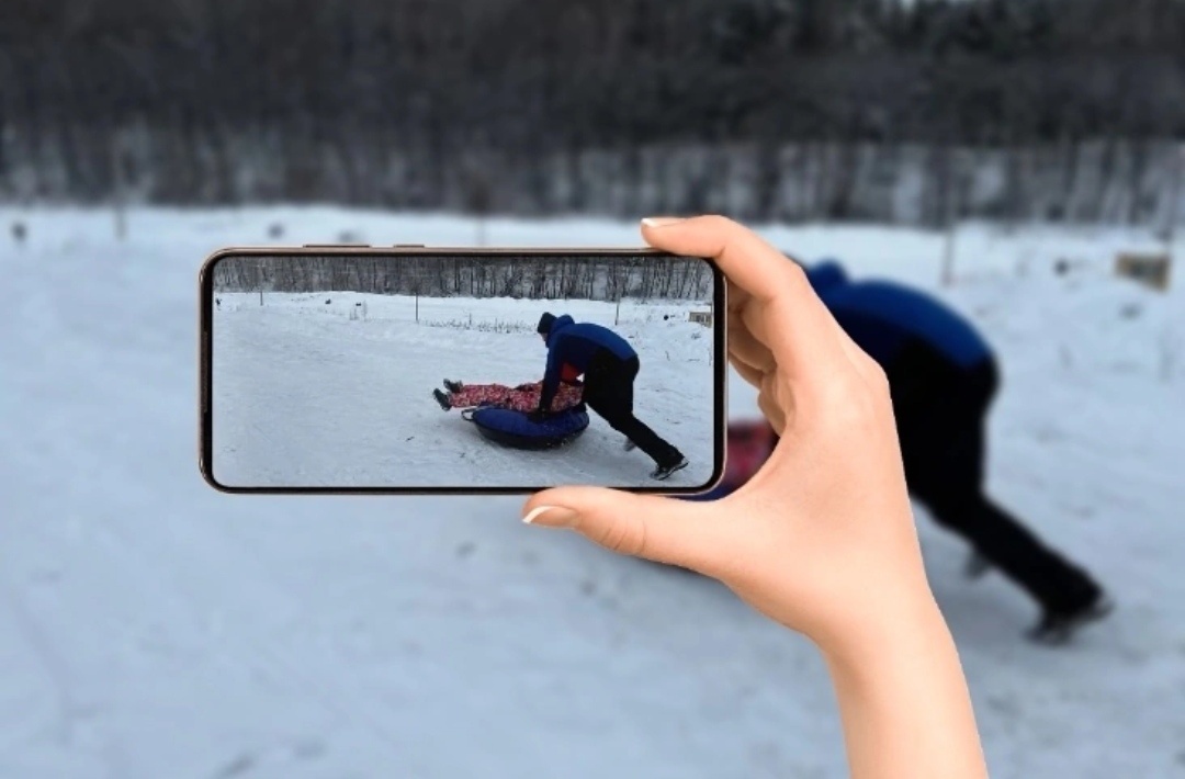 Изображение выполнено в приложении Photo Studio 