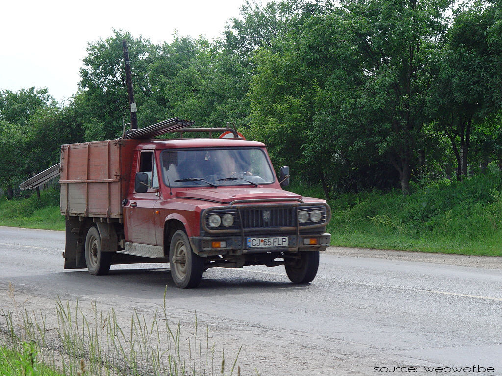 Пикап ARO 324.