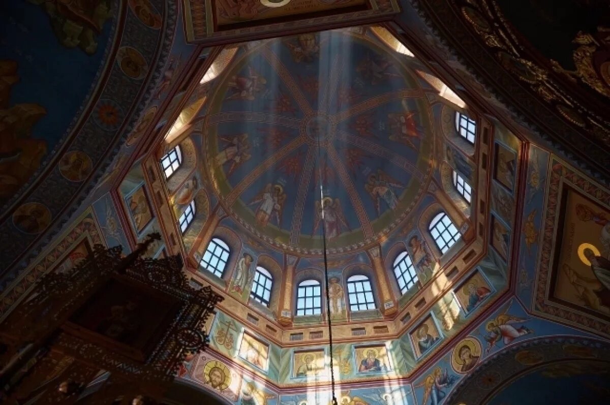    Жителям Томска показали, как прошло богослужение в родительскую субботу