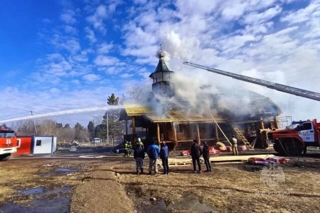    Правда ли, что храм под Красноярском сгорел во второй раз?